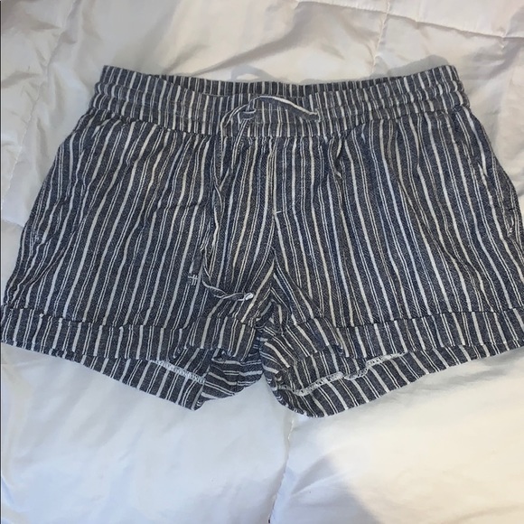 Old Navy shorts - Picture 1 of 3